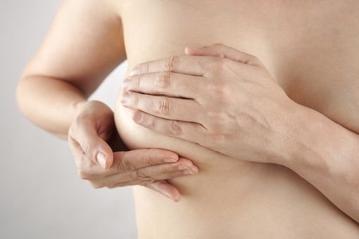 7 façons naturelles de stimuler la santé des seins